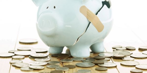 54eb9f12610a7_-_broken-piggy-bank-loose-change